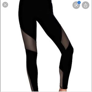 Victoria Secret Pink Ultimate Mesh Legging